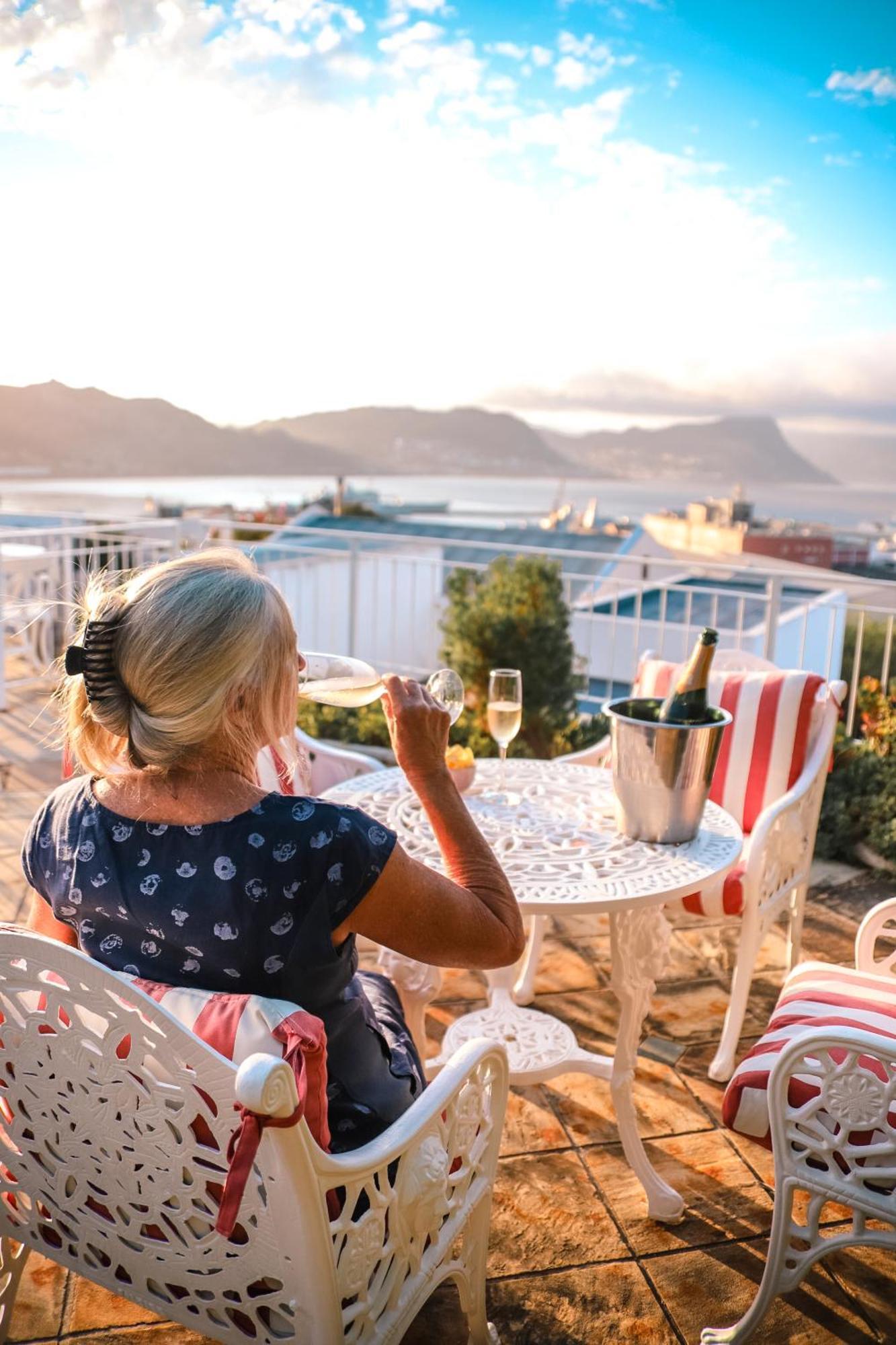 The Grosvenor Guest House & Self Catering Simonʼs Town Exteriör bild