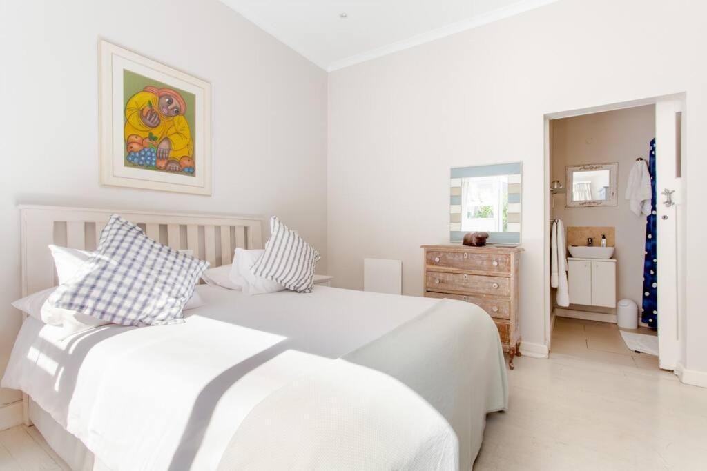 The Grosvenor Guest House & Self Catering Simonʼs Town Exteriör bild